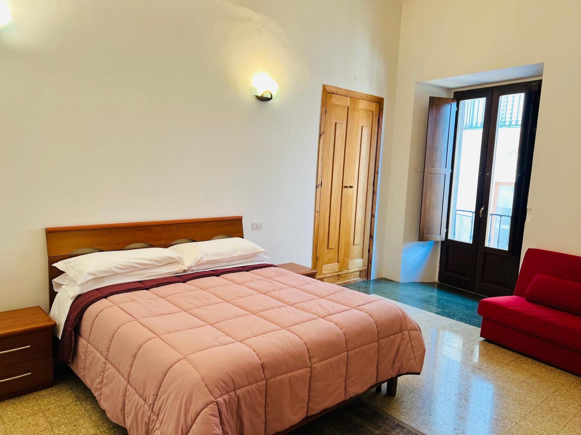 Regina D'Aragona Casa Vacanze Sulmona Exterior foto